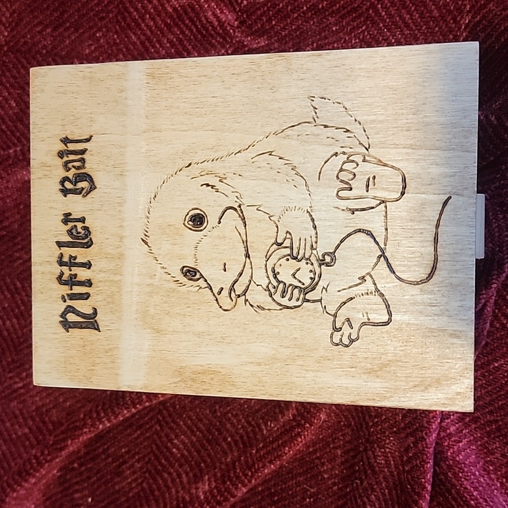 Niffler Bait pyrography jewelry box